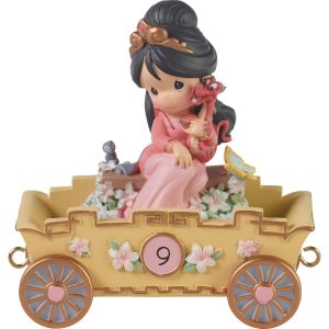 Disney Birthday Parade Nine is Divine. Age 9. Figurine