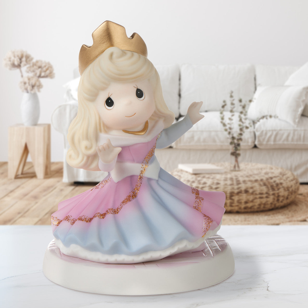 Living Life In Full Color Disney Sleeping Beauty Figurine - Image 2