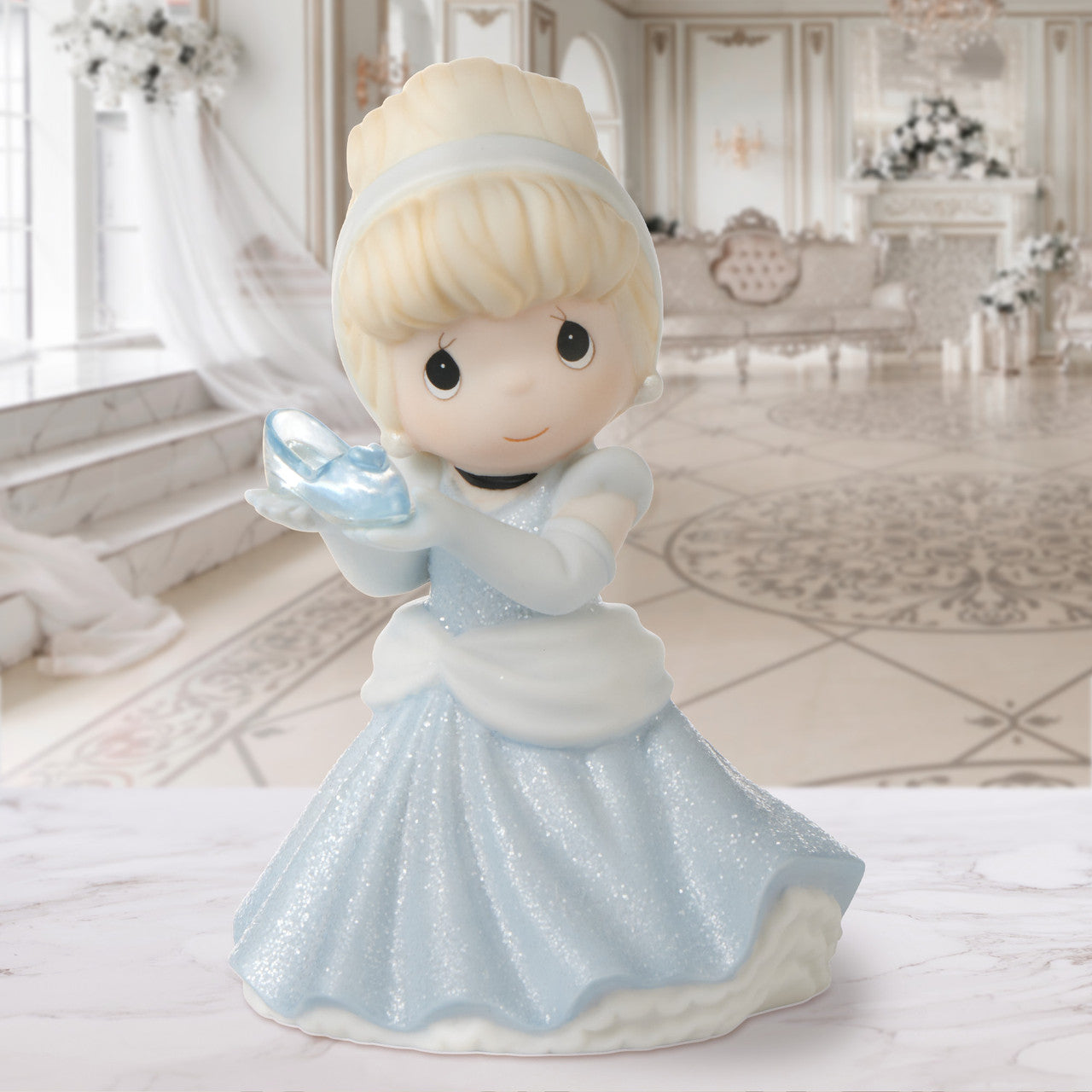 Your Dream Is The Perfect Fit Disney Cinderella Figurine - Image 5