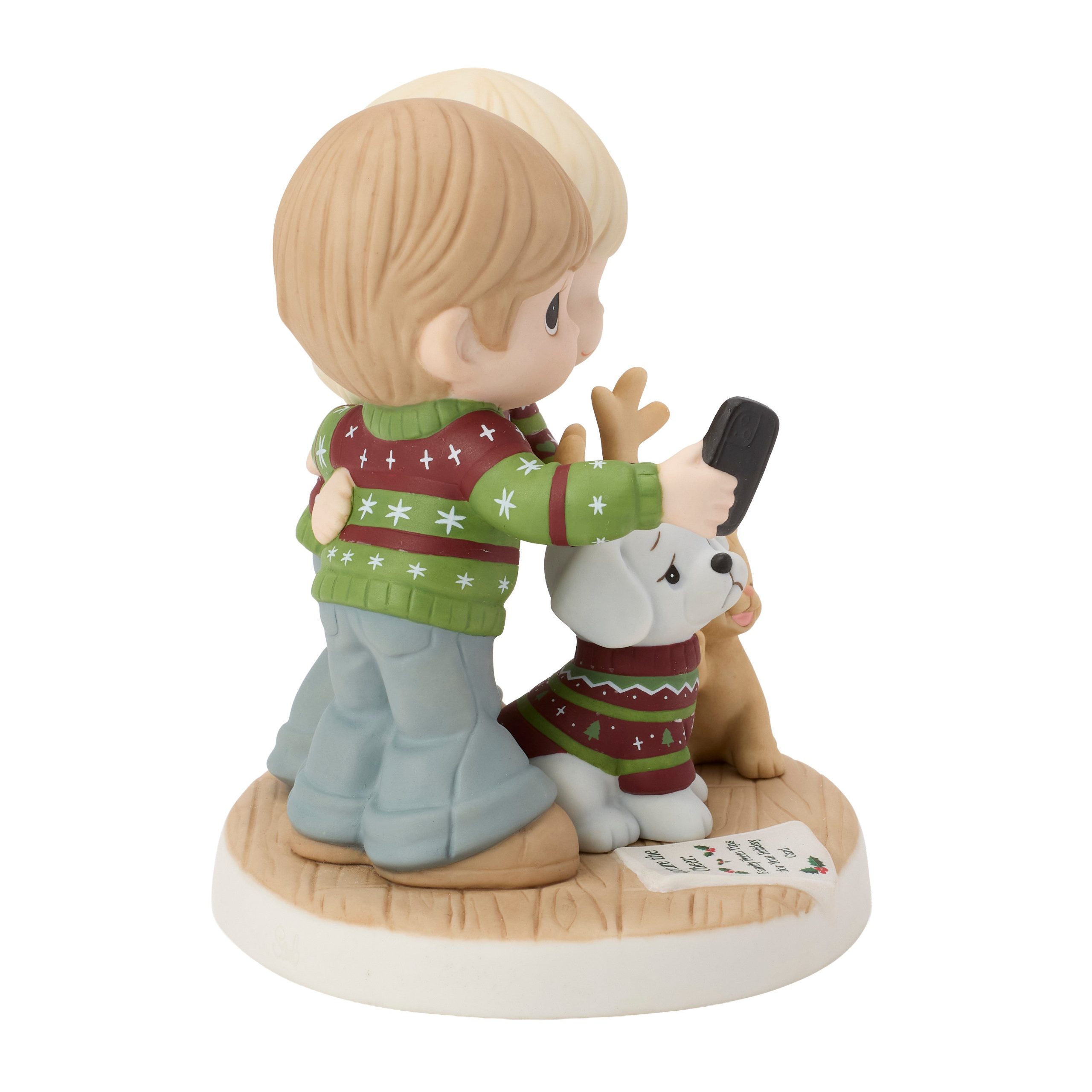 Capture The Love And Laughter This Season Figurine - Image 7