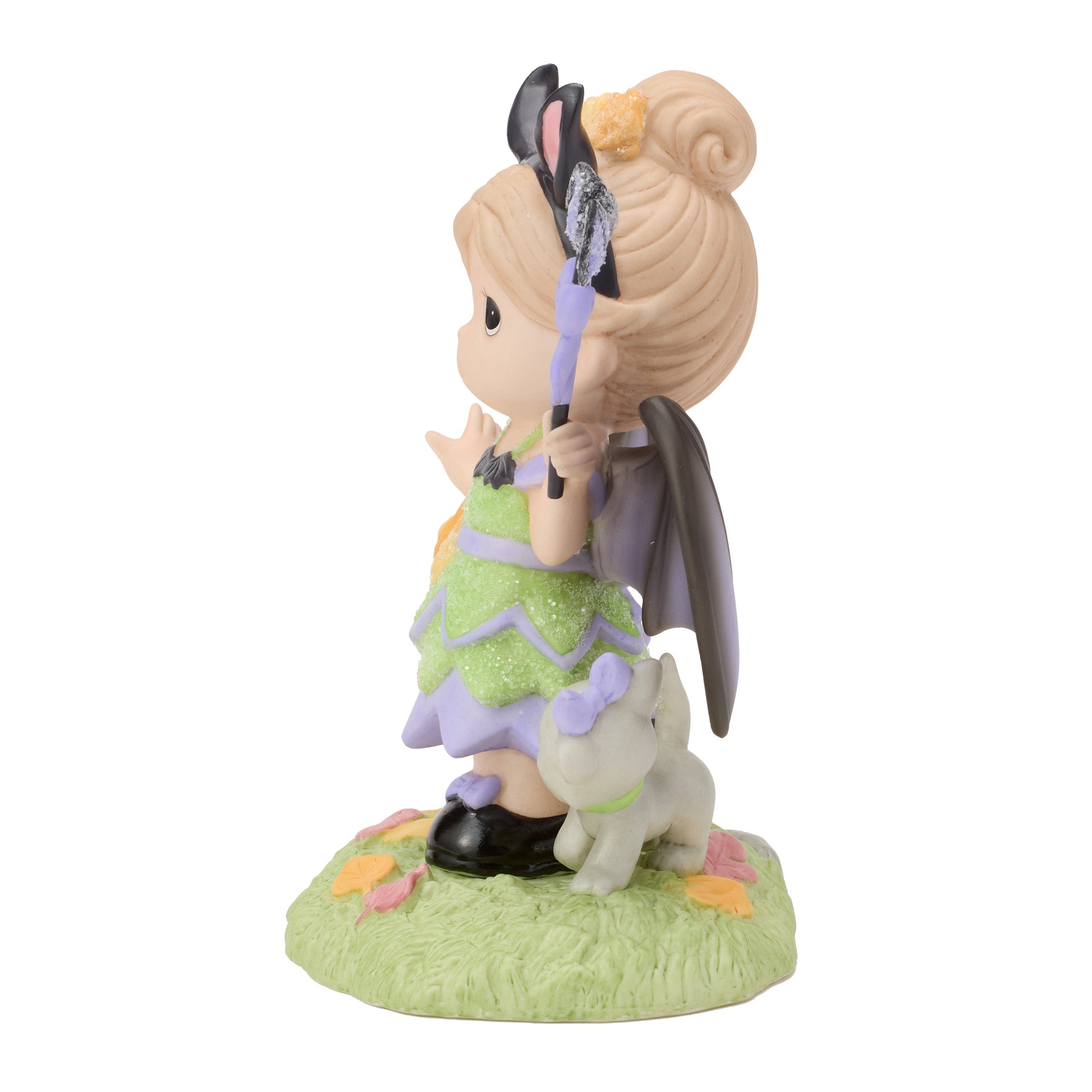 Batty About Candy Figurine - Image 4
